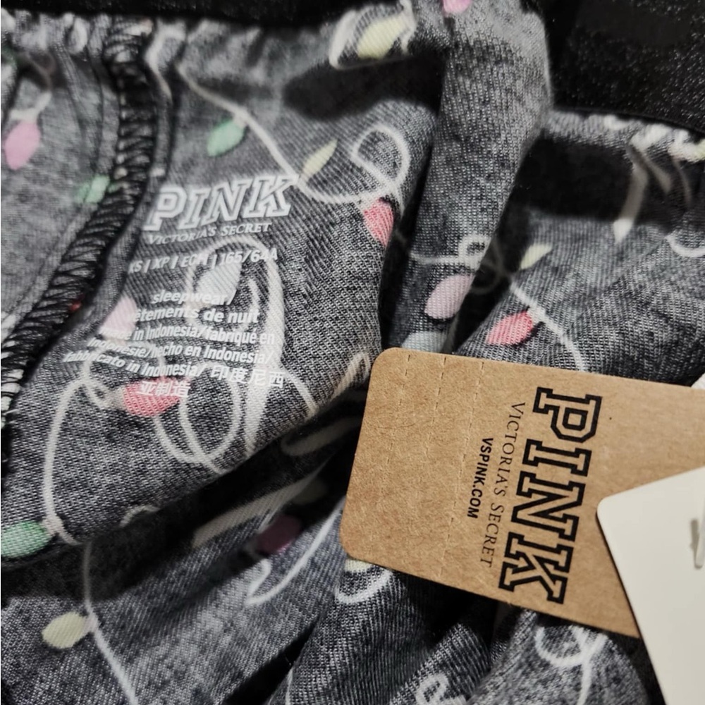 PINK VS Boxy size Medium NWT - Picture 9 of 10